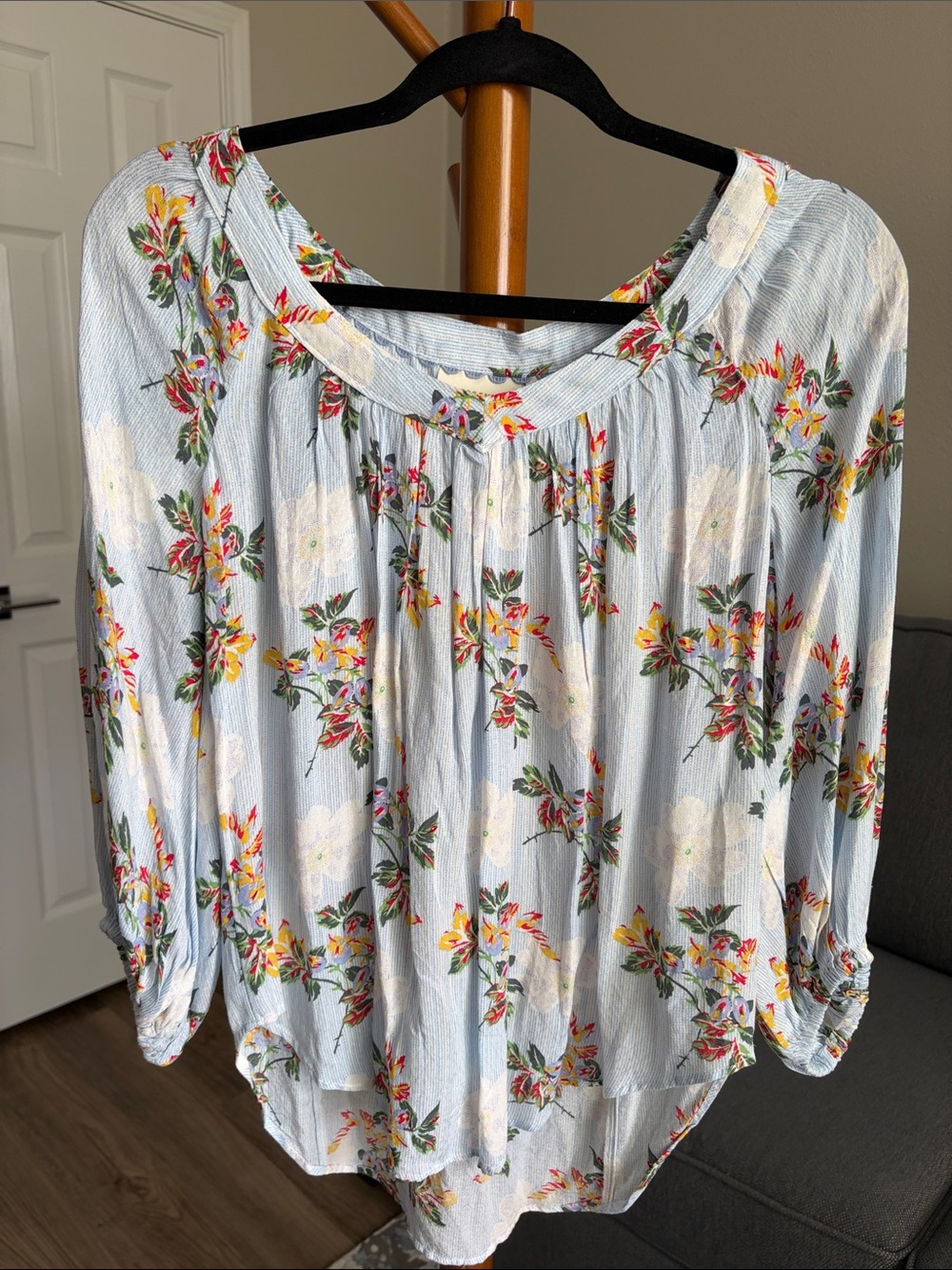 NWT Maeve by Anthropologie Size 0 Blouse in Shade Sky
